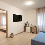 Hotel apartamentowy Capinera