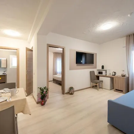 Appart hôtel Capinera 4*