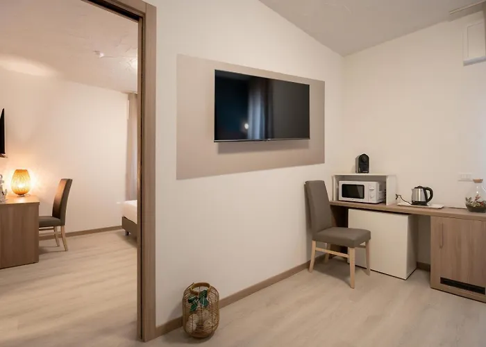 Aparthotel Capinera 4*